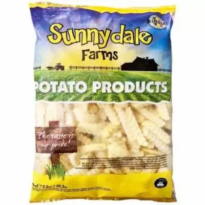 Sunnydale Super Crunch 1/4" Shoestring French Fries- 2 Kg (4.4lbs/70.5oz)